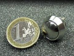 Push Button Compact M12