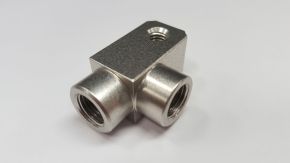 2 Way Manifold, 90 Degree